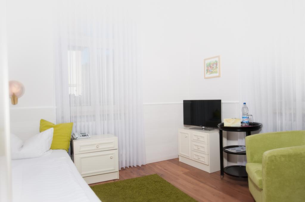 Pension Villa Nordland Бад-Киссинген Номер фото